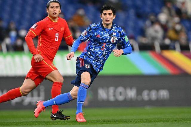 开云下载-新学期开始！看看日本2022赛季揭幕战的氛围